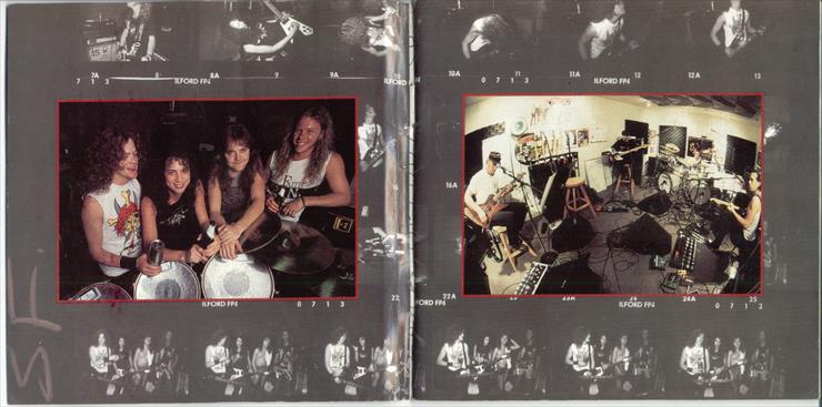 1998 - Garage inc - Booklet 02-03.jpg