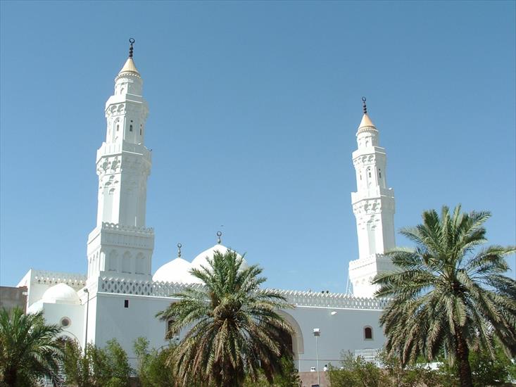 architektura 1 - Qiblatain Mosque in Madinah - Saudi Arabia.jpg