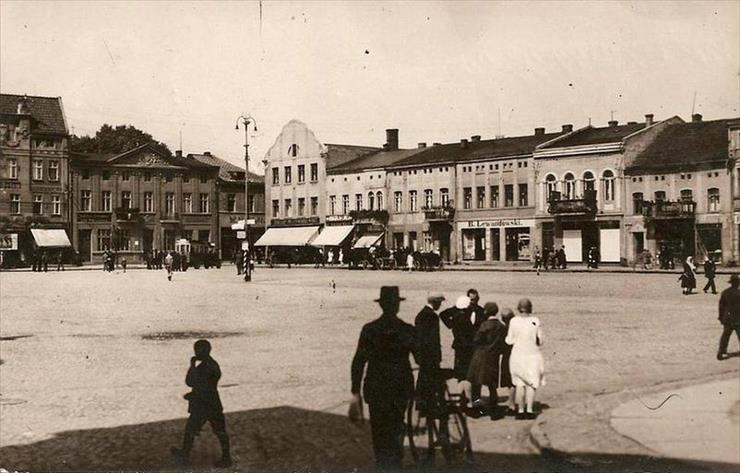Moje  miasto Wąbrzezno  -dawniej i dziś1 - RYNEK 1940  ROK.jpg