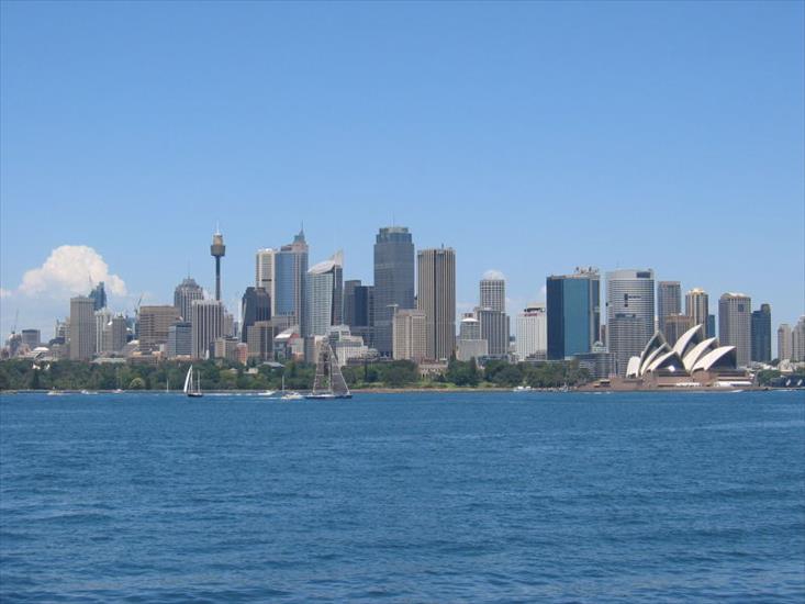 miasta - 800px-Beyond_the_bay_of_Sydney.jpg