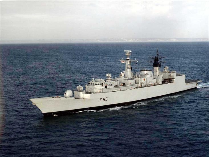  Okręty - Royal_Navy-HMS_Cumberland_1.jpg